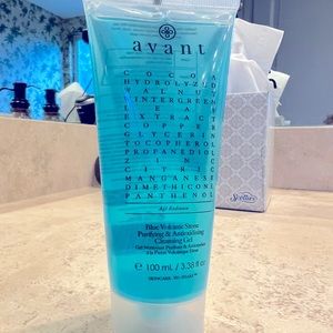 Avant blue volcanic stone cleanser NEW